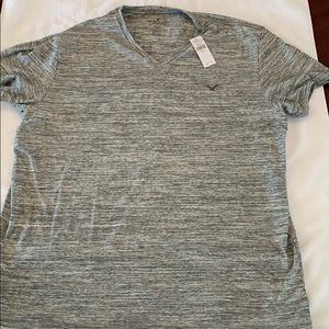American Eagle Mens V Neck T-Shirt XXL